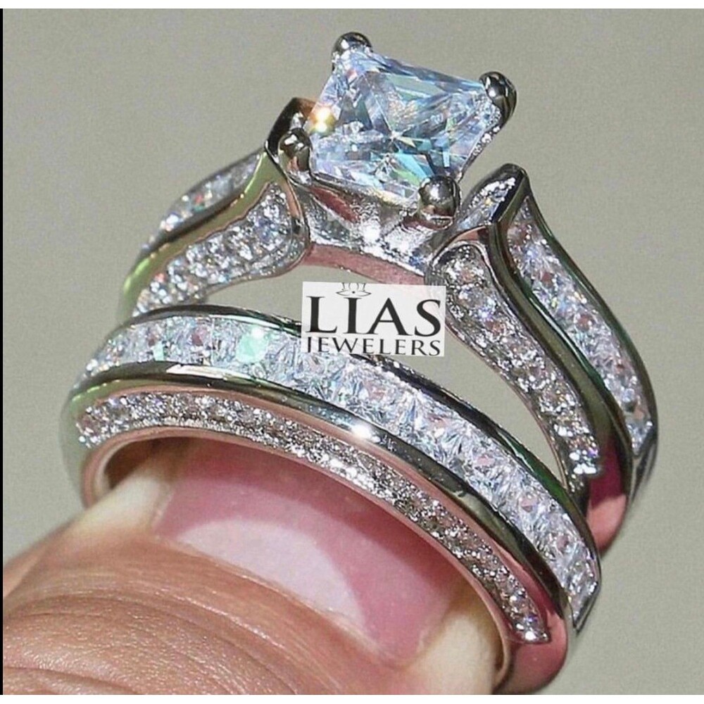 New 14k white gold wedding ring set
